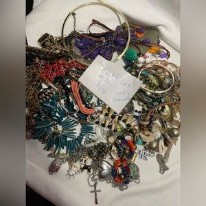 Mixed customer & jewelry reseller bundle GUC/Craft